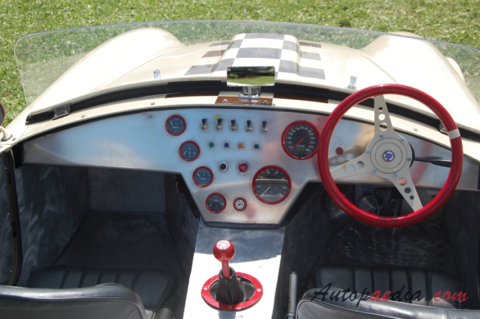 AC Cobra 1961-1967 (1971 BRA 289 replica), interior