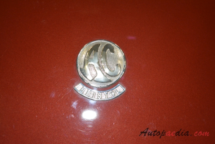 AC Greyhound 1959-1963 (1962 Coupé 2d), emblemat przód 