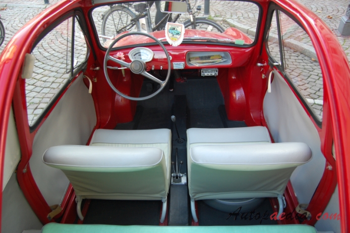 ACMA Vespa 400 1958-1961, wnętrze