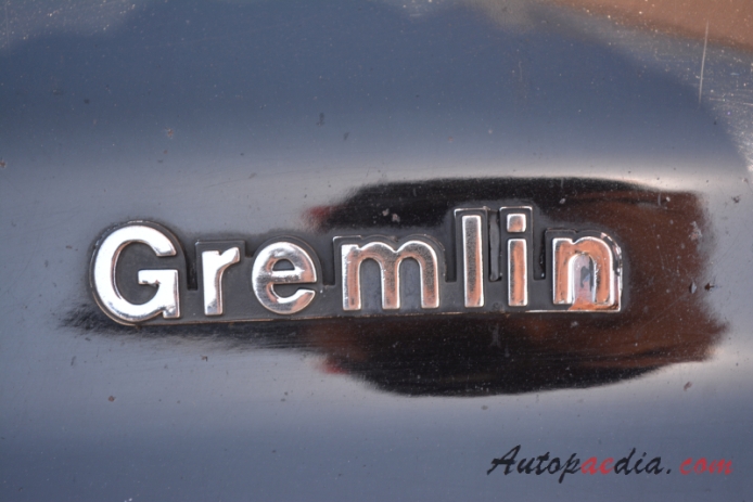 AMC Gremlin 1970-1978 (1976 Gremlin X hatchback 2d), emblemat przód 