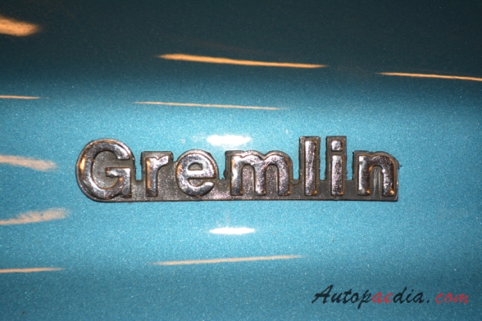 AMC Gremlin 1970-1978 (1976 Gremlin X hatchback 2d), front emblem  