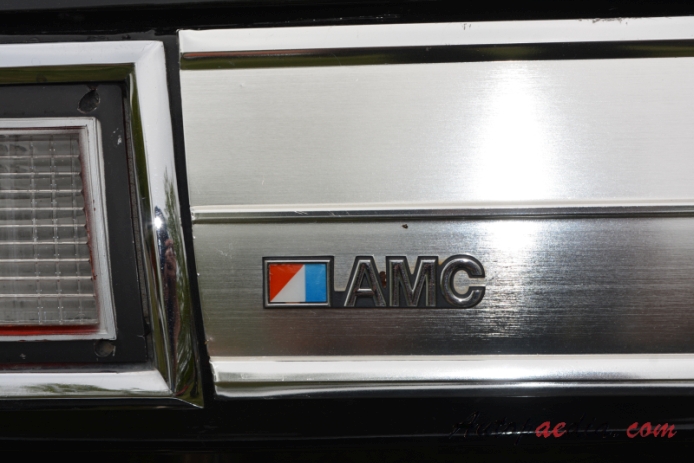 AMC Pacer 1975-1980 (1975-1978 Pacer D/L hatchback 3d), emblemat tył 