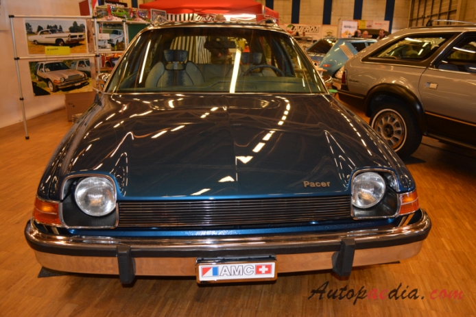 AMC Pacer 1975-1980 (1975-1978 Pacer D/L station wagon 3d), front view
