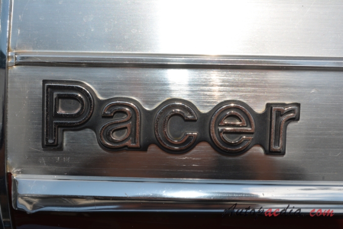 AMC Pacer 1975-1980 (1975-1978 Pacer X hatchback 3d), emblemat tył 