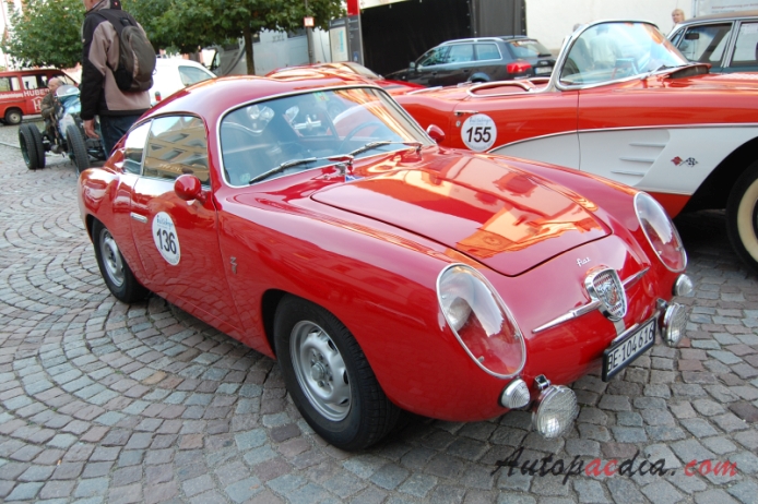 Fiat Abarth 750GT Zagato 1956-1958 (1957), right front view
