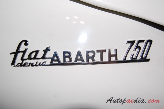 Fiat Abarth 750GT Zagato 1956-1958 (1958), rear emblem  
