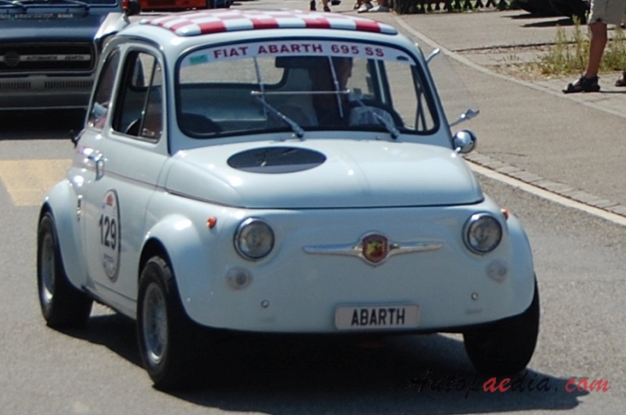 Fiat Abarth 695 1964-1969 (1967 SS), right front view