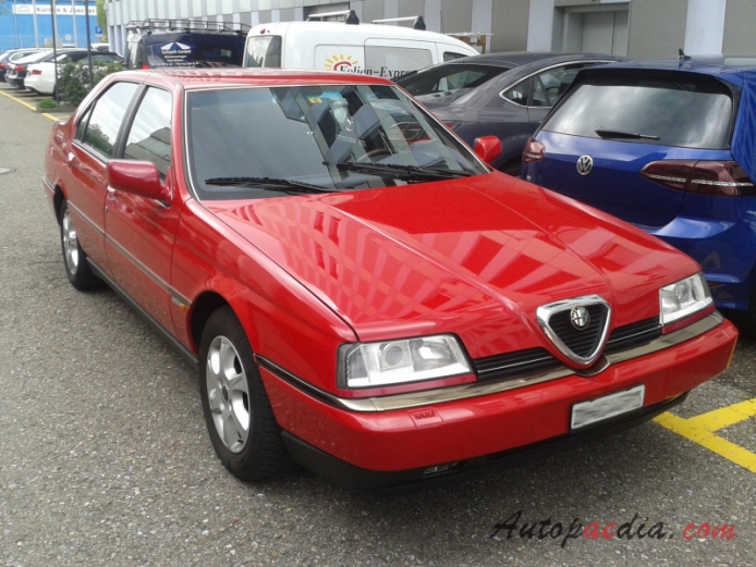 Alfa Romeo 164 1993-1998 (Alfa Romeo 164 Super Twin Spark sedan 4d), prawy przód