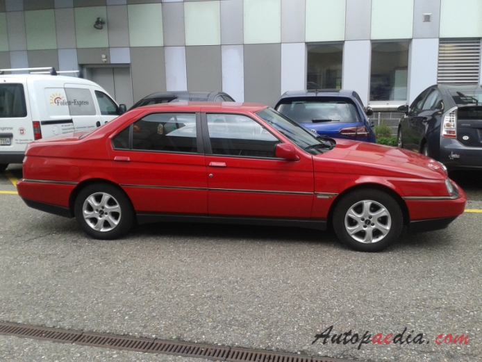 Alfa Romeo 164 1993-1998 (Alfa Romeo 164 Super Twin Spark sedan 4d), prawy bok