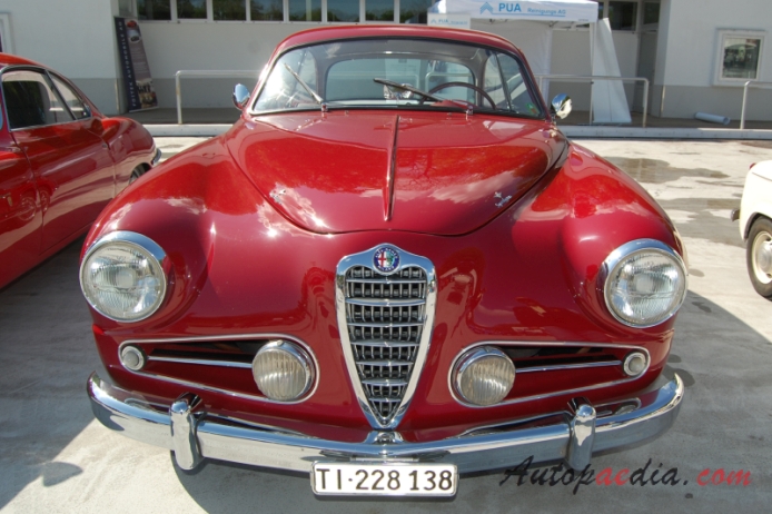 Alfa Romeo 1900 1950-1959 (1954 Super Sprint 2nd series Touring Superleggera), front view