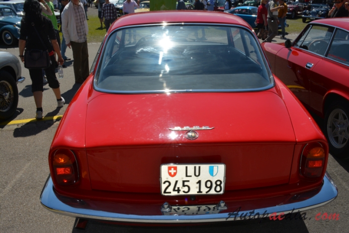 Alfa Romeo 2600 1961-1968 (Sprint Coupé), rear view