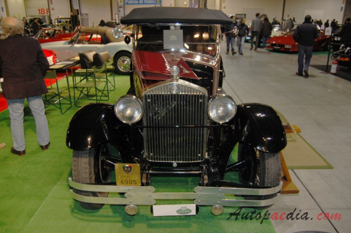 Alfa Romeo 6C 1750 1929-1933 (1929 De Luxe Torpedo 4d), przód