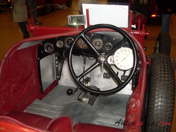 Alfa Romeo 6C 1750 1929-1933 (1929 roadster 2d), wnętrze