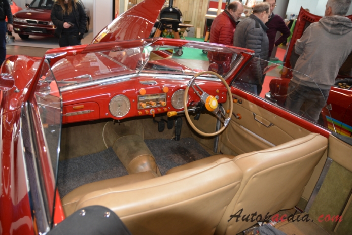 Alfa Romeo 6C 2500 1938-1952 (1948 SS Pinin Farina cabriolet 2d), interior