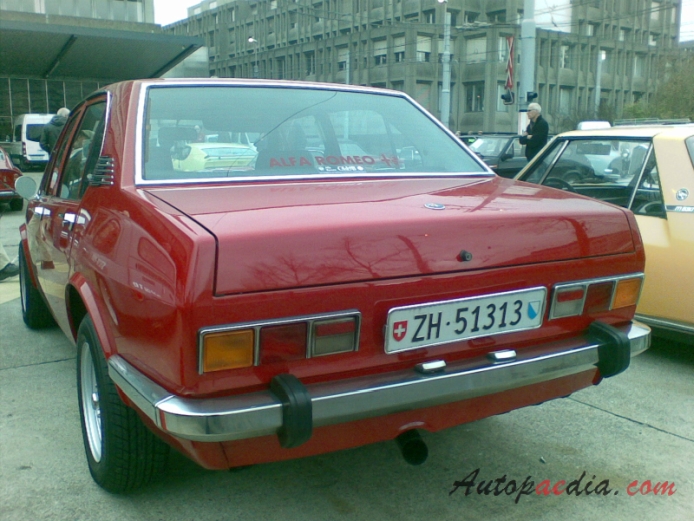 Alfa Romeo Alfetta 1972-1984 (1975-1979 sedan 4d),  left rear view