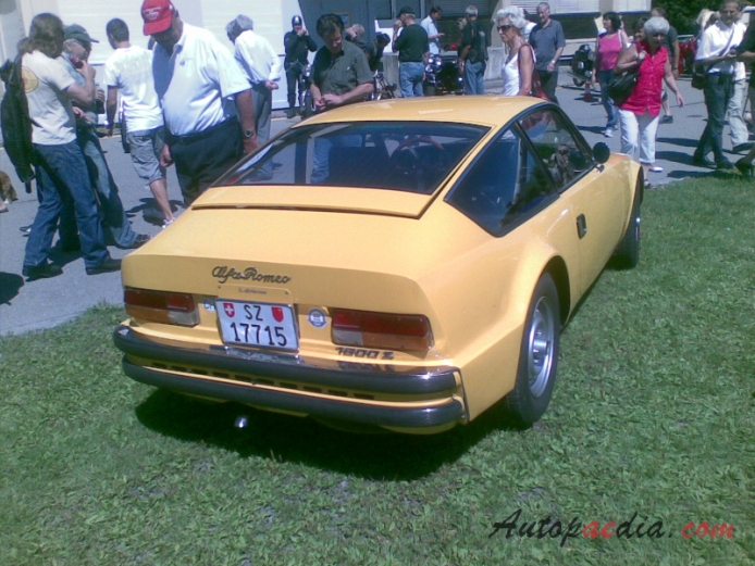 Alfa Romeo GT 1969-1976 (1972-1976 1600 Junior Zagato), right rear view