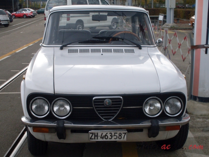 Alfa Romeo Giulia 1962-1978 (1974-1978 Nuova Super 1300), front view