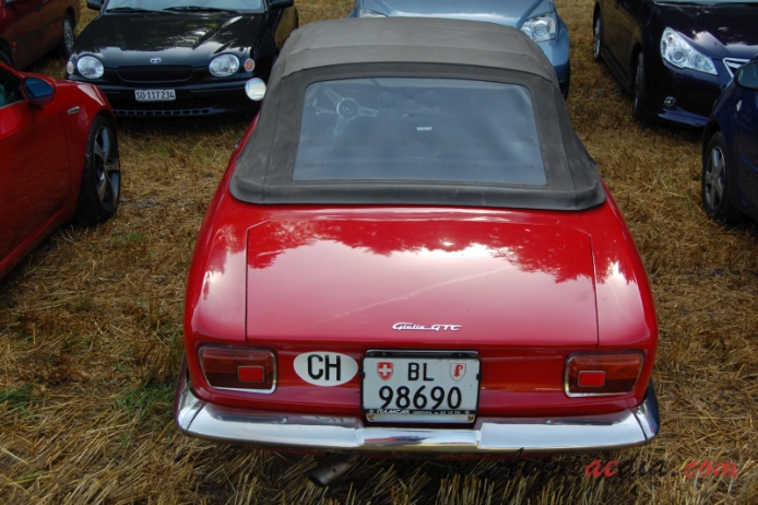 Alfa Romeo GT 1963-1977 (1964-1966 Giulia GTC), rear view