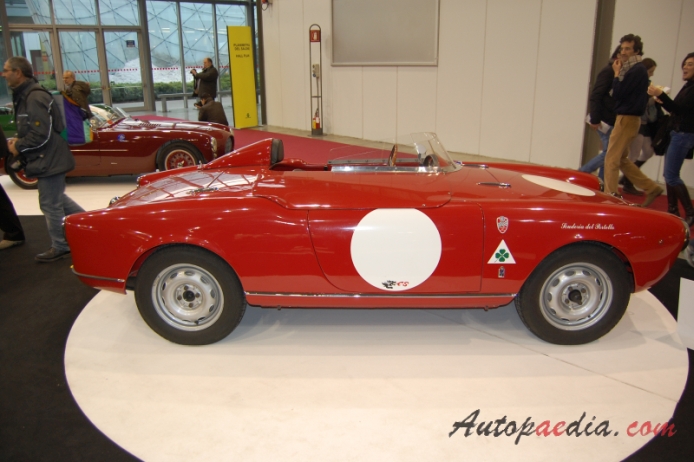 Alfa Romeo Giulietta Spider 1955-1964 (1956 Sebring), prawy bok