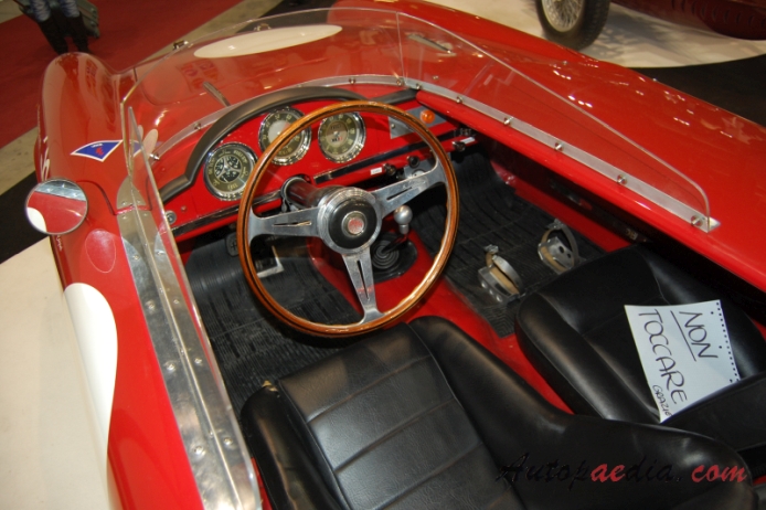 Alfa Romeo Giulietta Spider 1955-1964 (1956 Sebring), wnętrze