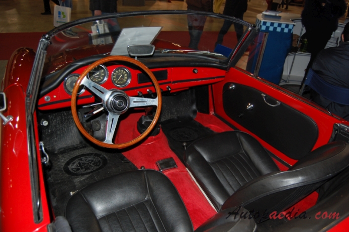 Alfa Romeo Giulietta Spider 1955-1964 (1962-1964 Giulia 1600), wnętrze