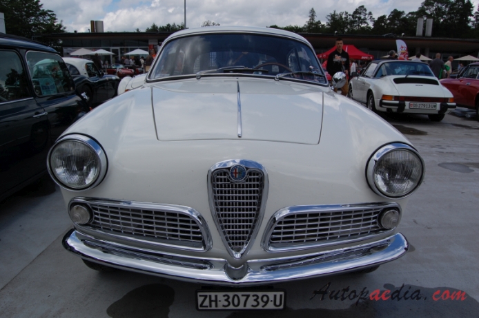 Alfa Romeo Giulietta Sprint 1954-1966 (1959-1962 series 2), front view
