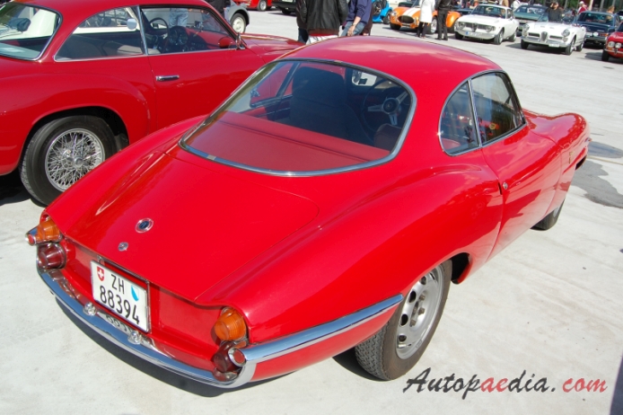 Alfa Romeo Giulietta Sprint 1954-1966 (1961 Sprint Speciale), right rear view