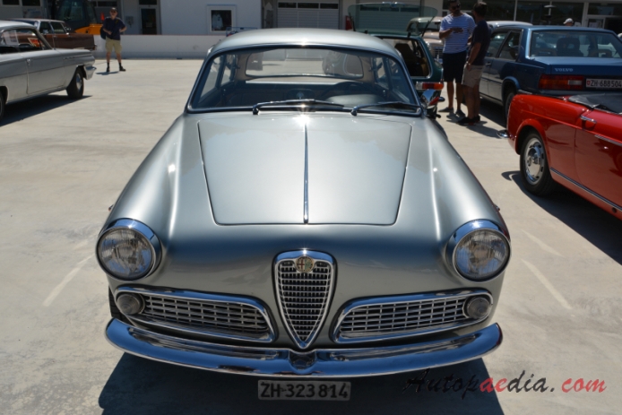 Alfa Romeo Giulietta Sprint 1954-1966 (1964-1966 Alfa Romeo Giulietta Sprint 1300 series 3 Coupé 2d), front view