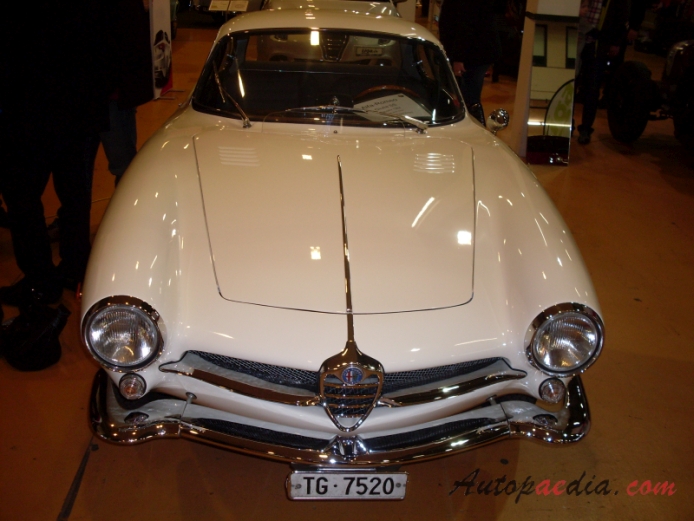 Alfa Romeo Giulietta Sprint 1954-1966 (1964 Gulia SS Sprint Speciale), front view
