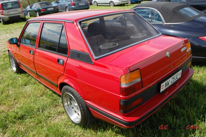 Alfa Romeo Giulietta (nuova) 1977-1985 (1983-1985 3. series 2.0L sedan 4d), lewy tył