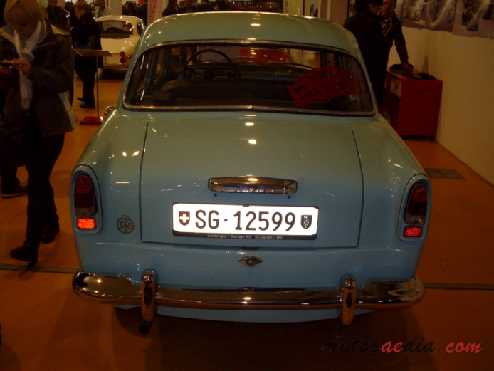 Alfa Romeo Giulietta 1954-1965 (1959 1300 Berlina 4d), rear view