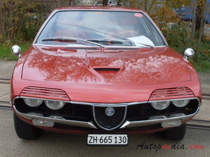 Alfa Romeo Montreal 1970-1977 (1972), front view