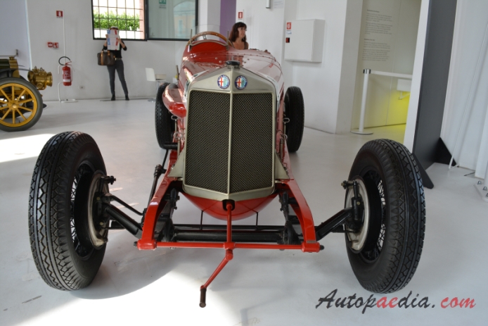 Alfa Romeo RL 1922-1927 (1924 Targa Florio roadster), przód