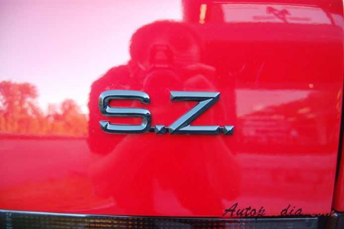 Alfa Romeo SZ (Sprint Zagato) 1989-1992 (1992 Coupé 2d), rear emblem  
