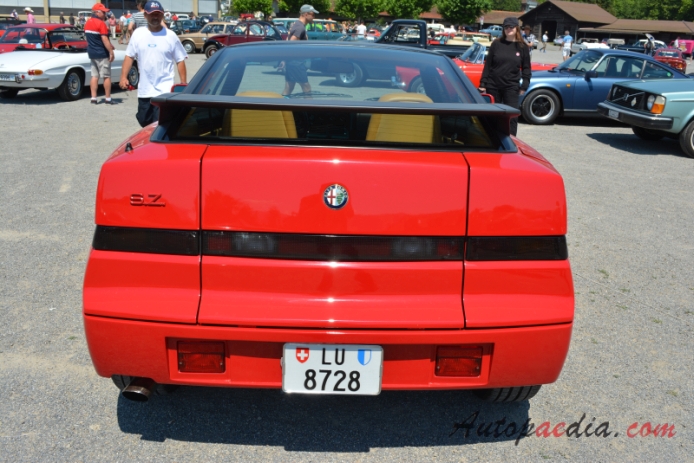 Alfa Romeo SZ (Sprint Zagato) 1989-1992 (Coupé 2d), tył