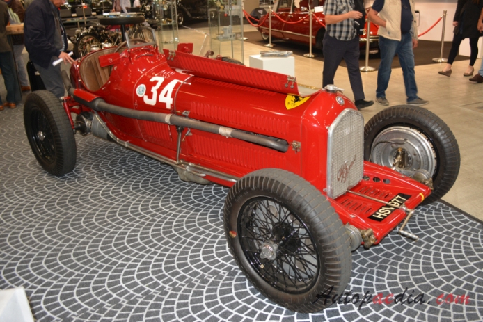 Alfa Romeo typ B 1932 (Alfa Romeo Typo B P3 P3 biposto), prawy przód