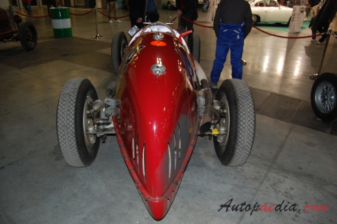 Alfa Romeo 8C typ C 1935-1939 (1935 3000 monoposto), tył