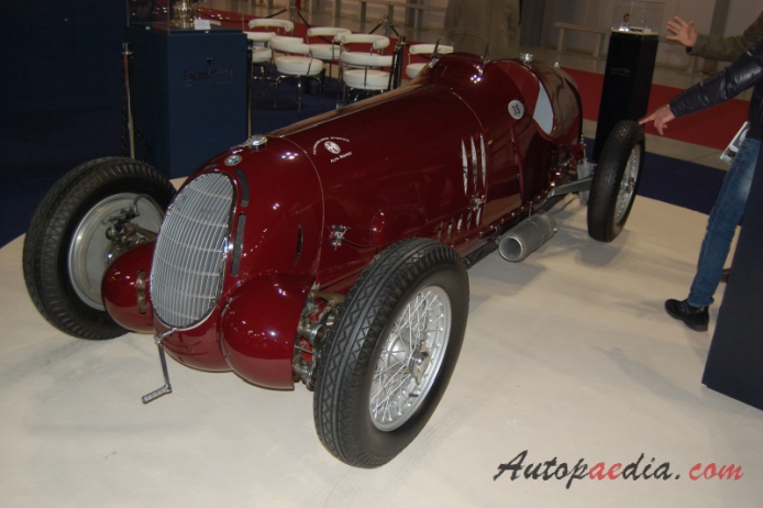 Alfa Romeo 8C typ C 1935-1939 (1936 V12 4064ccm Gran Premio monoposto), lewy przód