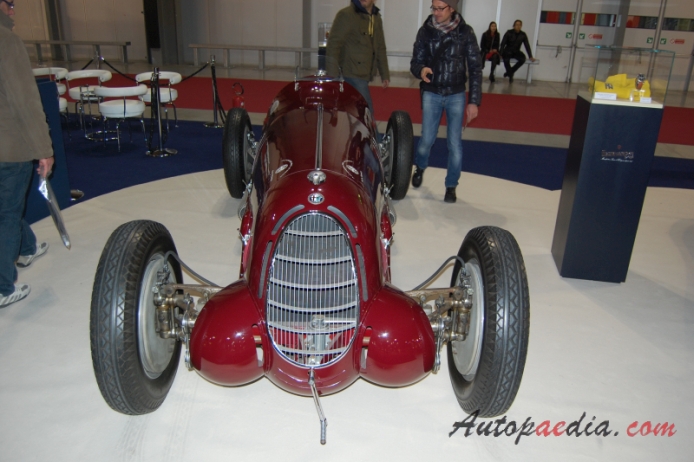 Alfa Romeo 8C type C 1935-1939 (1936 V12 4064ccm Gran Premio monoposto), front view