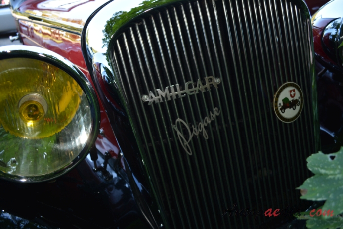 Amilcar Pégase 1934-1937 (1936 cabriolet 2d), emblemat przód 