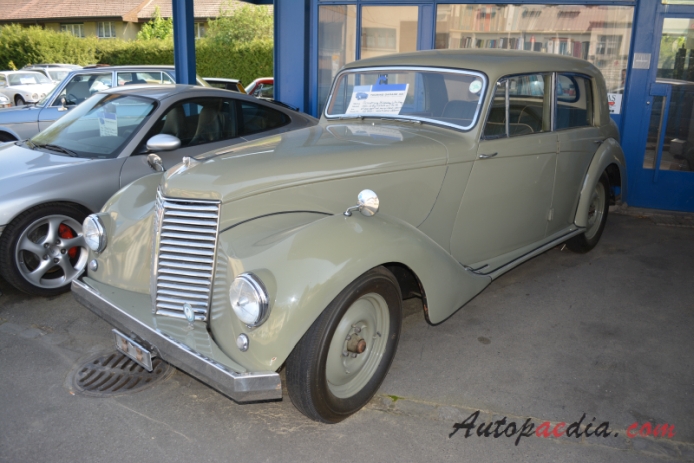 Armstrong Siddeley Whitley 18 1949-1954 (1951 saloon 4d), lewy przód