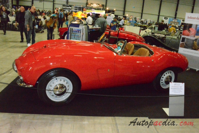 Arnolt-Bristol 1954-1959 (1957 cabriolet 2d), lewy bok
