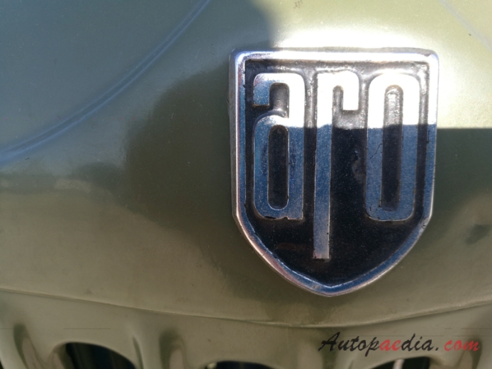 Aro M461 18 1964-1975 (off road 4x4), emblemat przód 