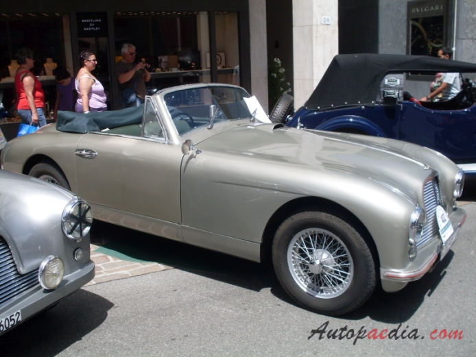 Aston Martin DB2 1950-1953 (1951 convertible), right side view