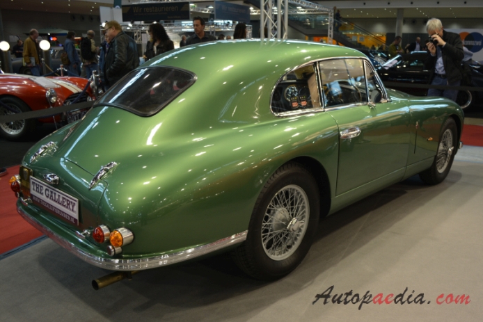 Aston Martin DB2 1950-1953 (1952 Vantage), prawy tył