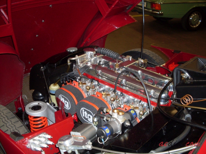 Aston Martin DB2/4 Mark III 1957-1959 (1958 hatchback 3d), engine  