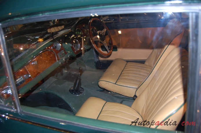 Aston Martin DB2/4 Mark III 1957-1959 (1959 hatchback 3d), interior