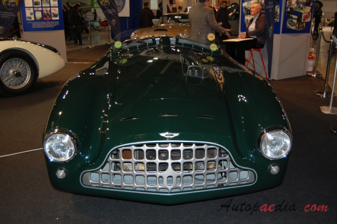 Aston Martin DB3 1950-1953 (1951 roadster 2d), przód