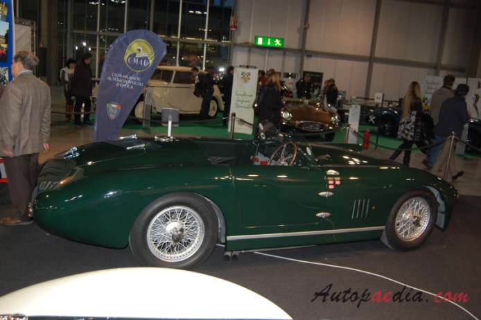 Aston Martin DB3 1950-1953 (1951 roadster 2d), right side view