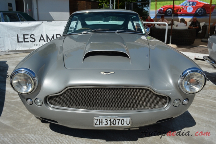 Aston Martin DB4 1958-1963 (1960-1961 Series 2 Coupé 2d), przód